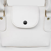 Valisa White Shoulder Bag