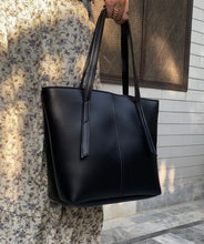Nova Maroon Bag