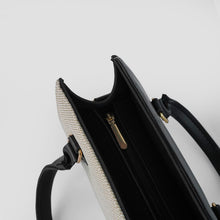 Chic White Crossbody bag